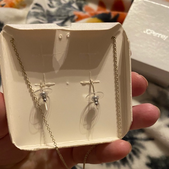 Necklace and earring set from JCPenny - Picture 2 of 3